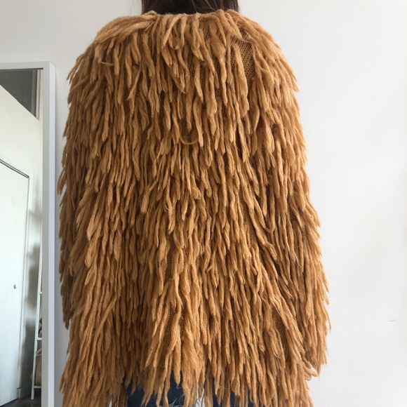 Golden shag coat - Picture 2 of 2